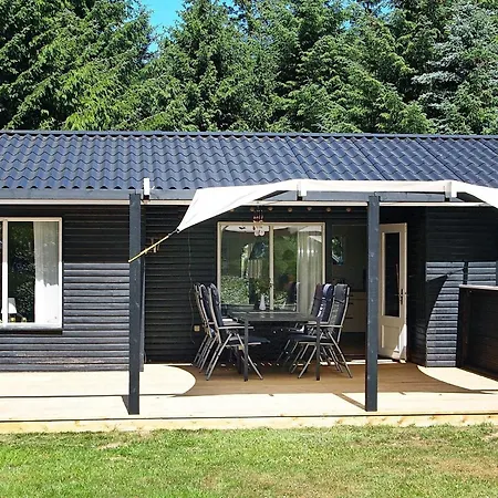 Secluded Retreat - By Traum