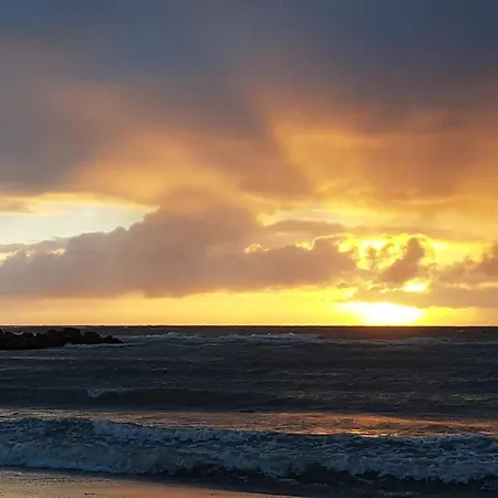 Secluded Retreat - By Traum Holiday home *